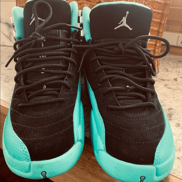 Jordan 12 Retro Hyper Jade (GS) Black and Teal - Picture 5 of 6